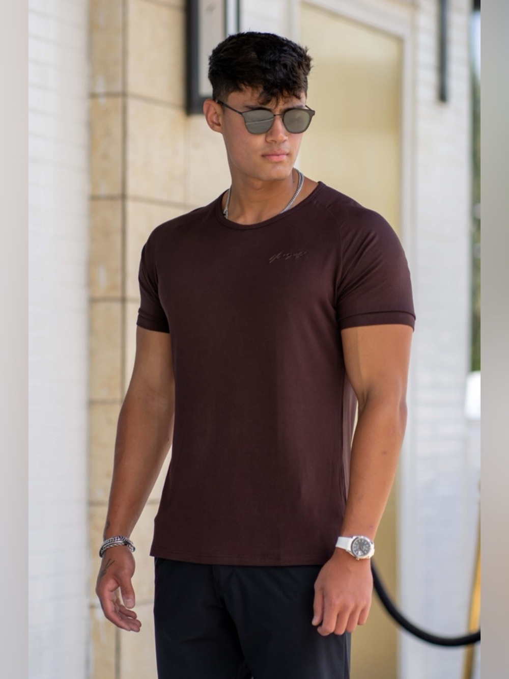 Youngla Men's 422 Fitted Delt T-Shirt in Dark Brown Medium